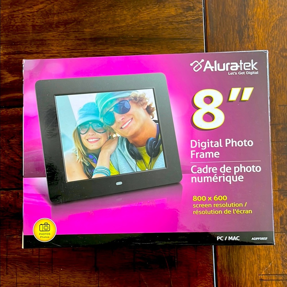Aluratek 8" Digital Photo Frame